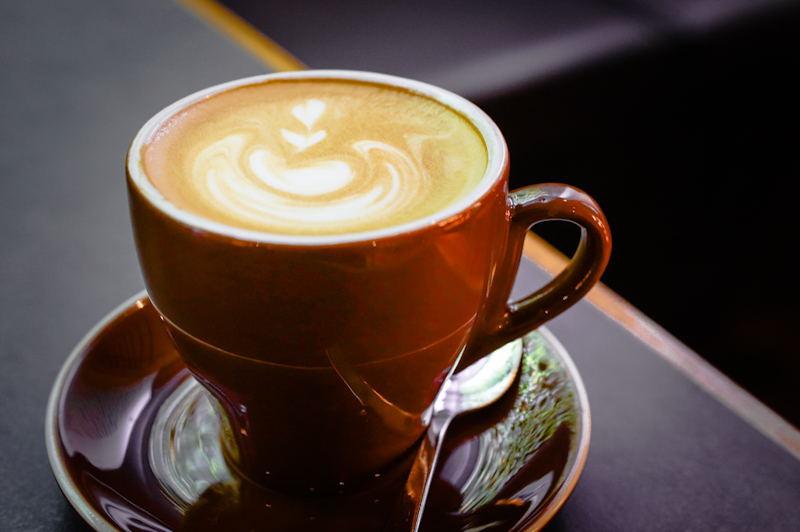 hot flat white, tulip latte art