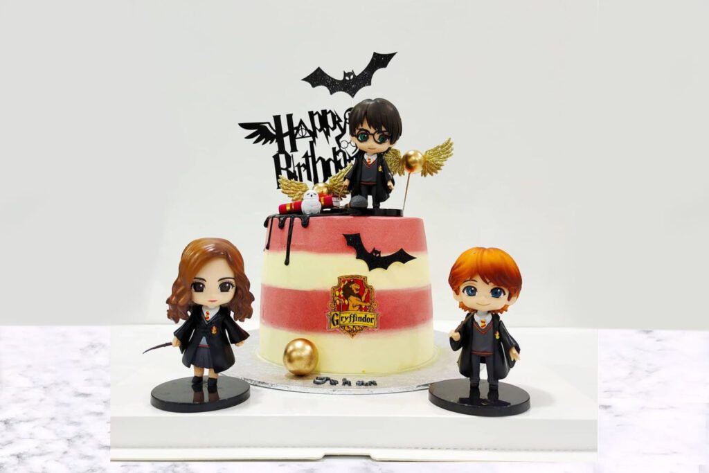 Harry Potter themed birthday cake, Harry Potter cake. miss glutton sg designs