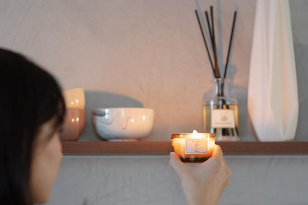 Reed Diffuser and candles with essential oils. Source: Pristine Aroma