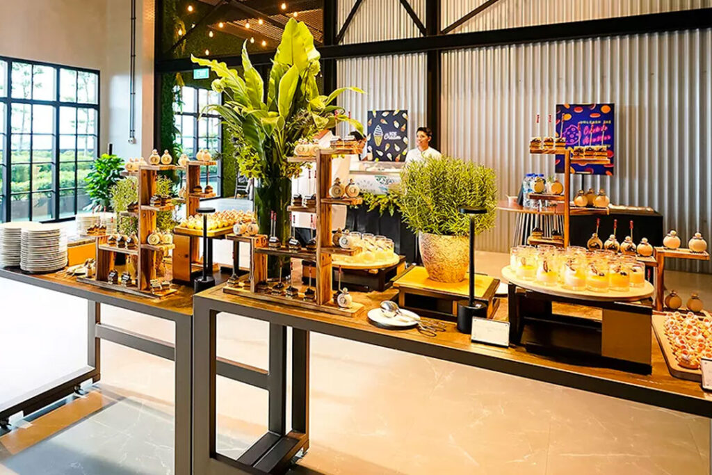 InterContinental hotel buffet food catering services and finger food catering in Singapore