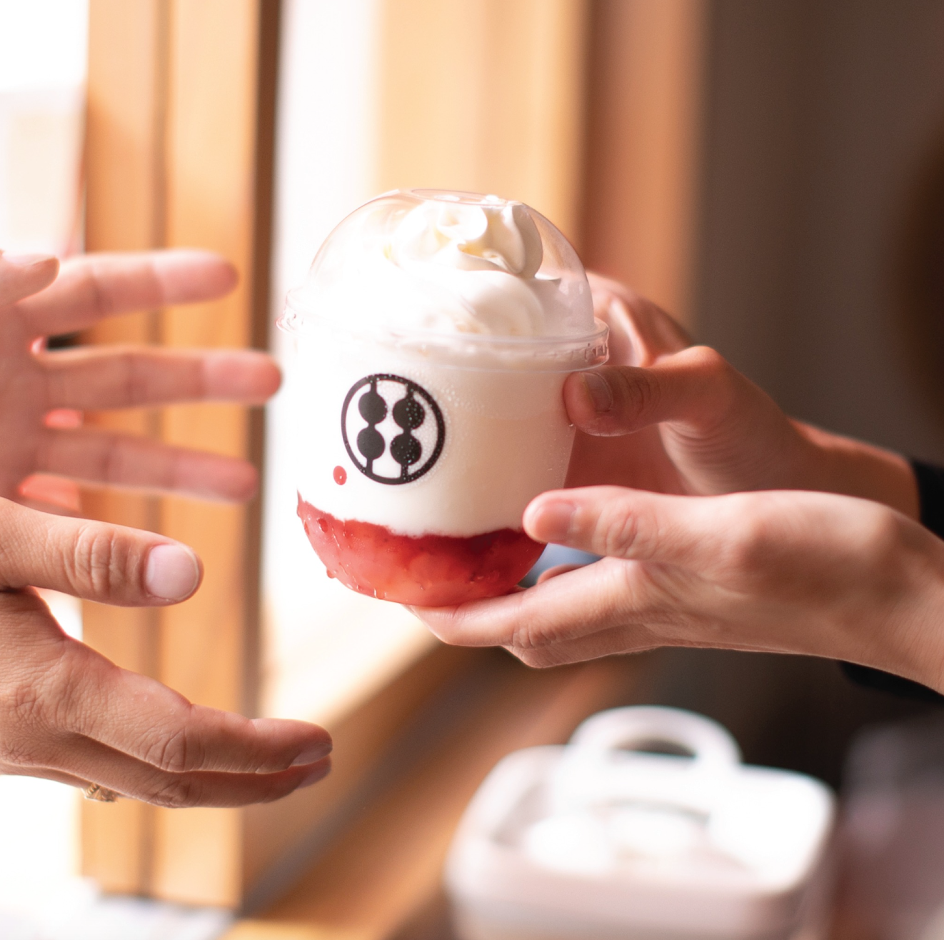 Warabimochi Kamakura Strawberry