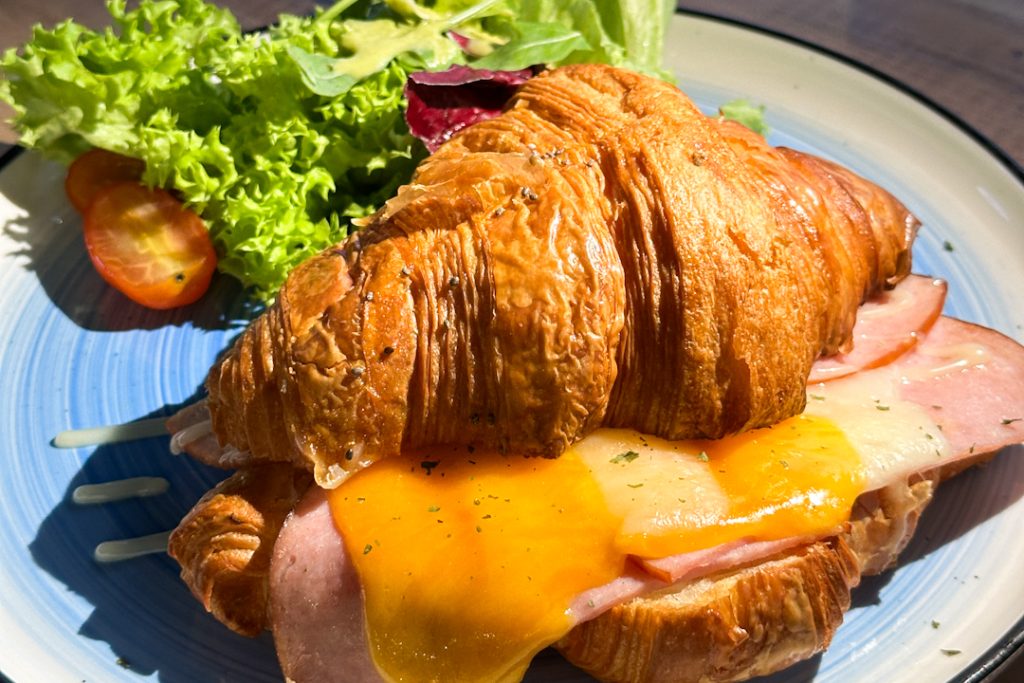 Perfect Duet ($17) 6 Letter Brunch