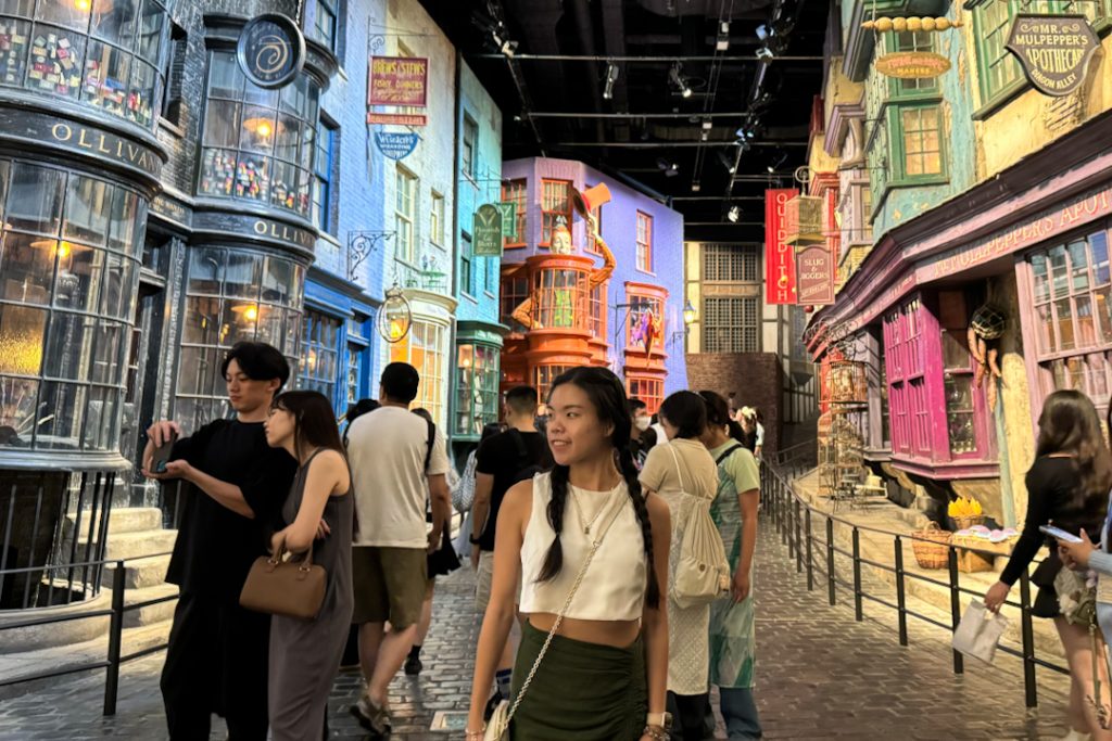 Diagon Alley movie set in Harry Potter attraction in Tokyo