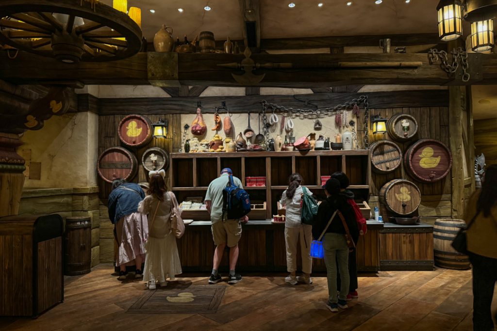 The Snuggly Duckling food at Fantasy Springs Tokyo DisneySea