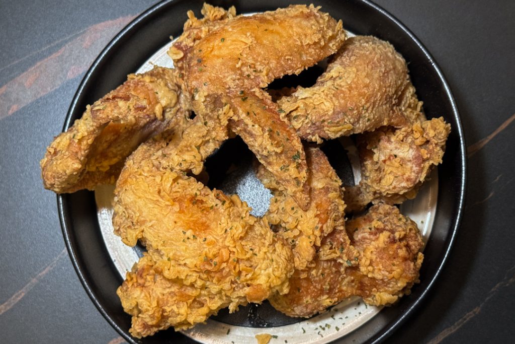 Korean Fried Chicken Wings from Hanjip
