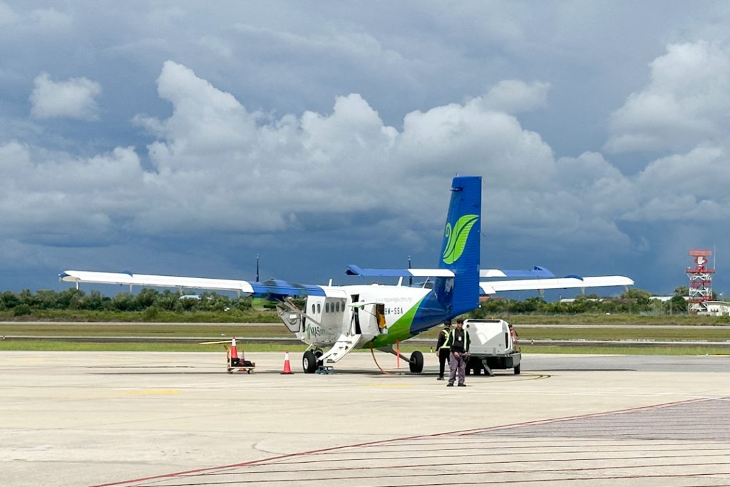 Twin Otter plane to Bario Miri