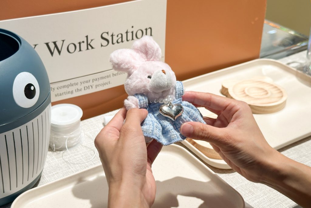 DIY work station to finish your crafts at Gift-ed By Turtle