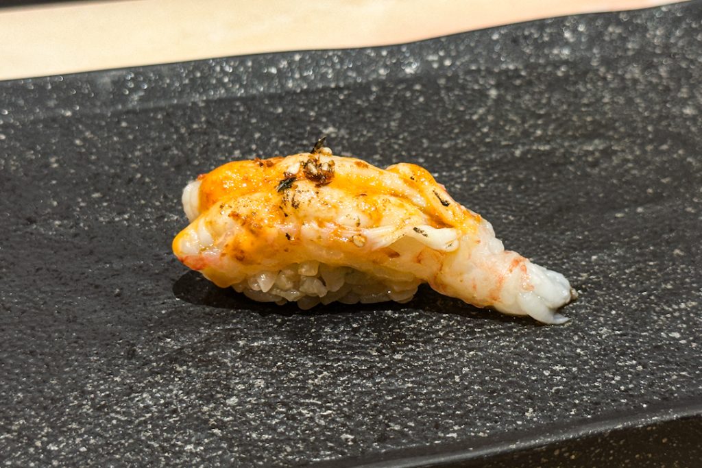 Amaebi and mentaiko puree Nigiri