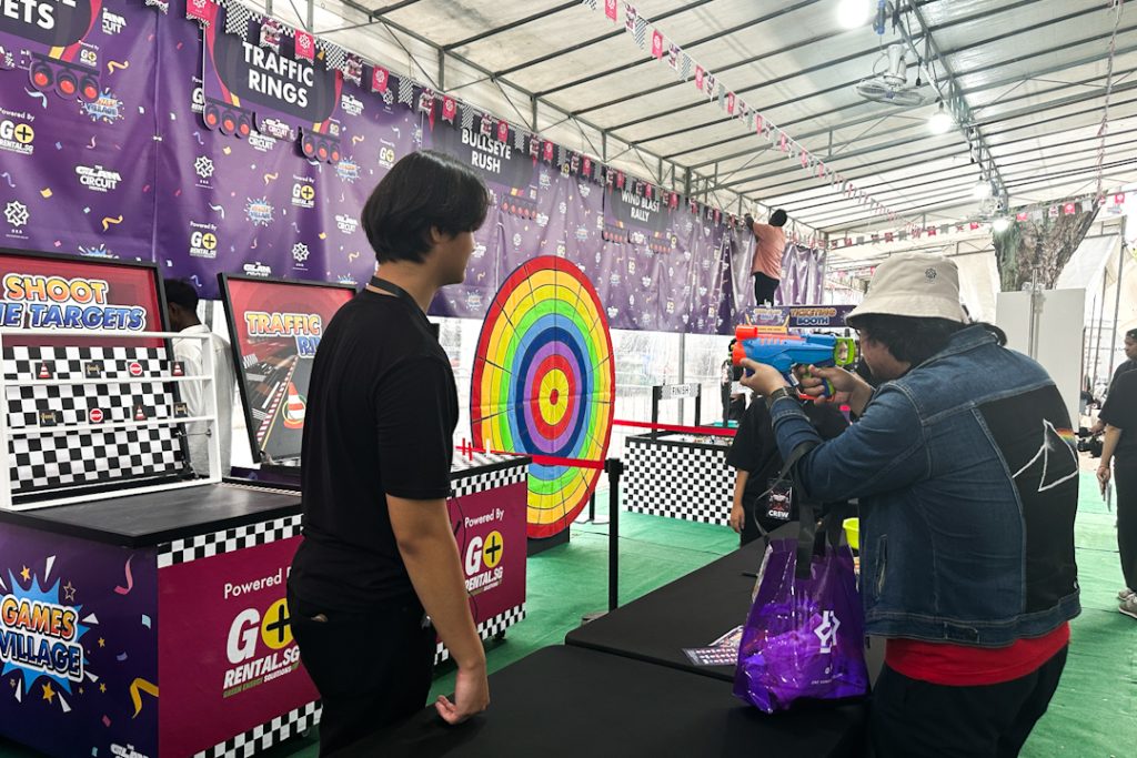 Shooting game at Kampong Glam carnival