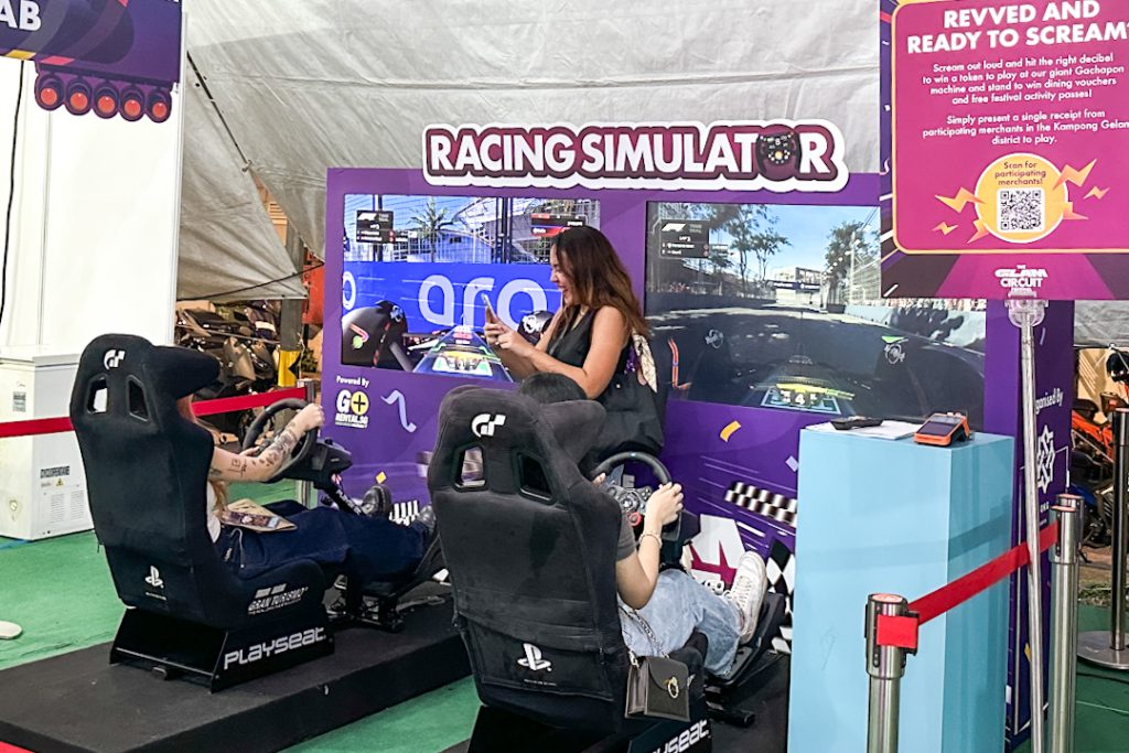 Racing simulator Kampong Glam GPSS pop-up