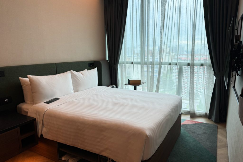 Beds at Quincy House serviced apartments room