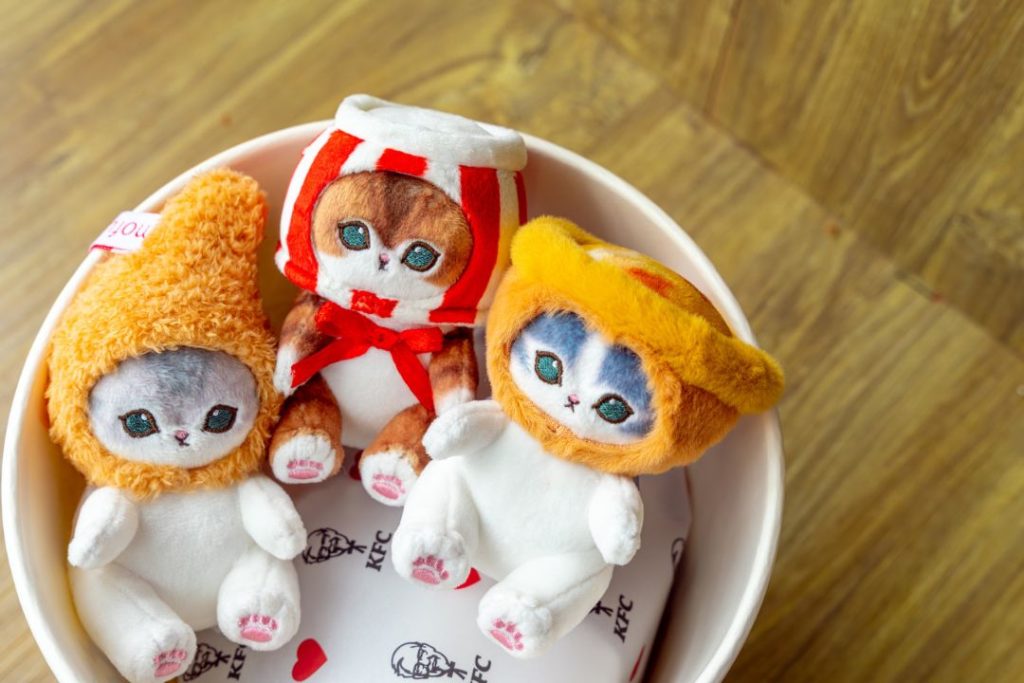 KFC mofusand plushie keychains (3 designs)