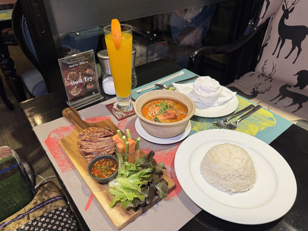 Dinner and food at Hotel Clover Asoke