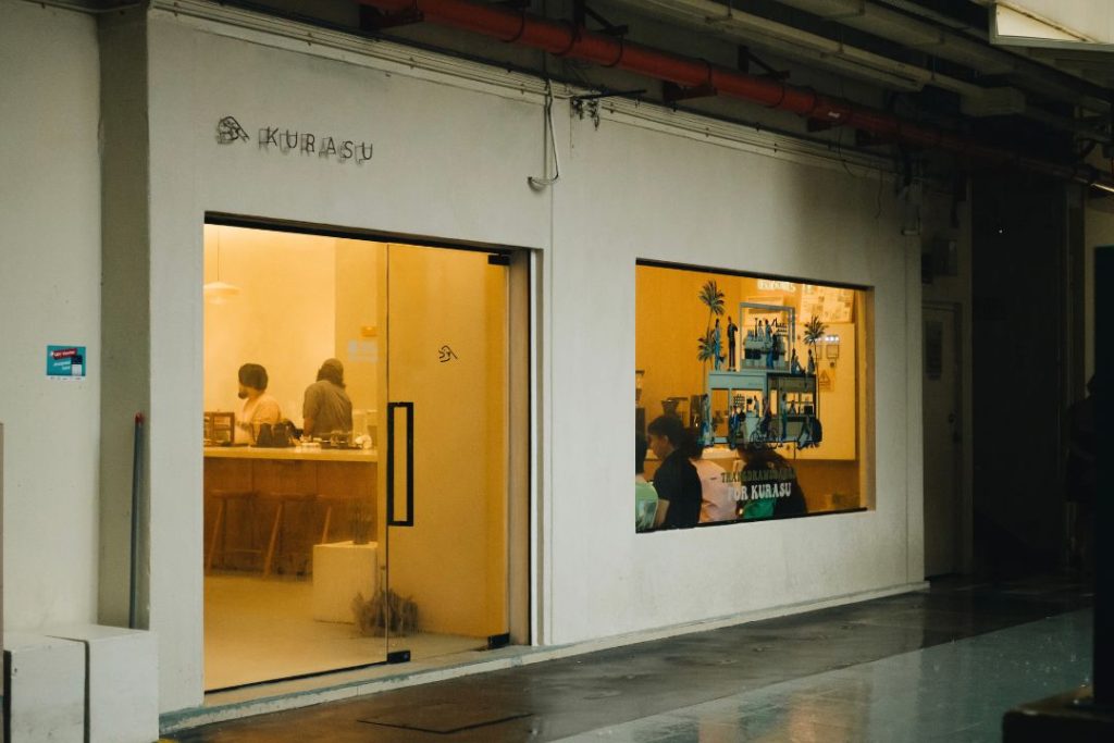 Kurasu storefront