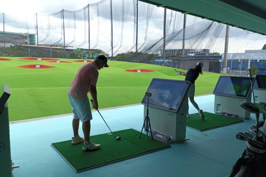 unlimited balls driving range in jurong