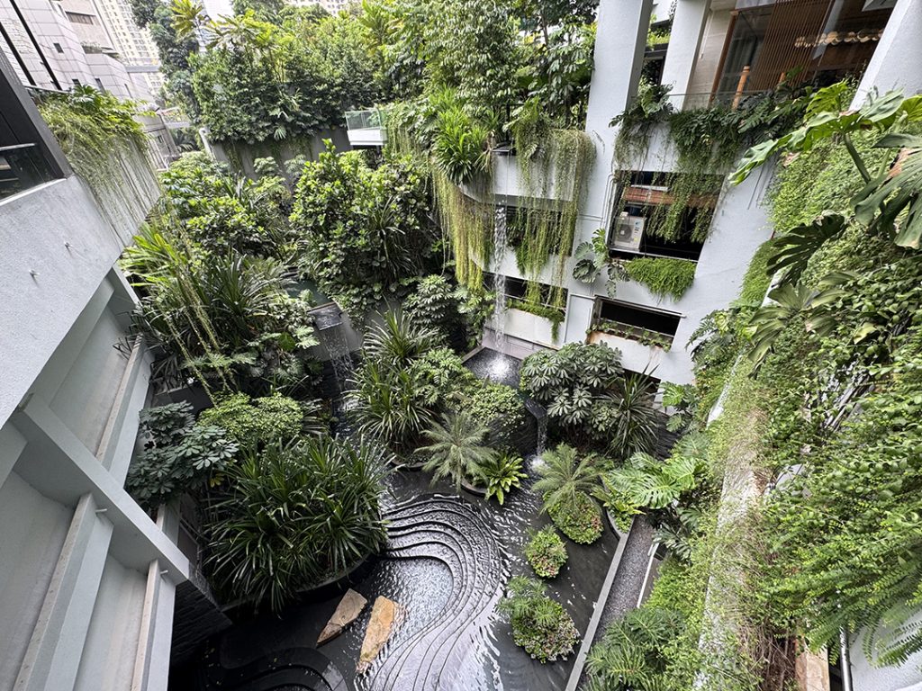 Grand Hyatt Singapore's garden