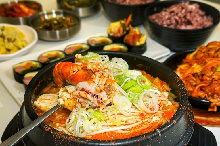 the famous Haemul Jjambbong