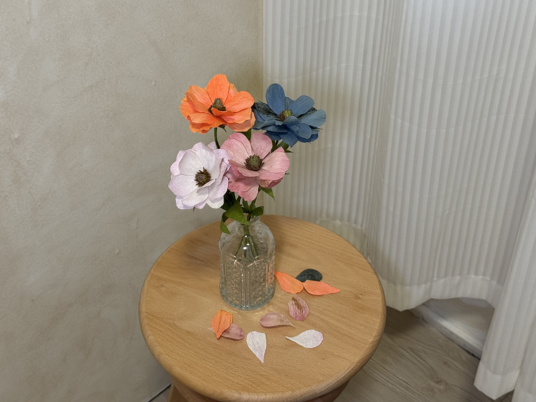 Flowersbyfour paper flower crafting DIY Workshop