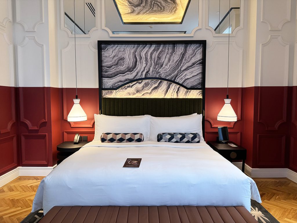 QT Singapore 90sqm QT Premier Suite