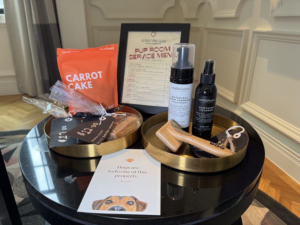 pet amenities at QT Singapore in the pet-friendly hotel rooms