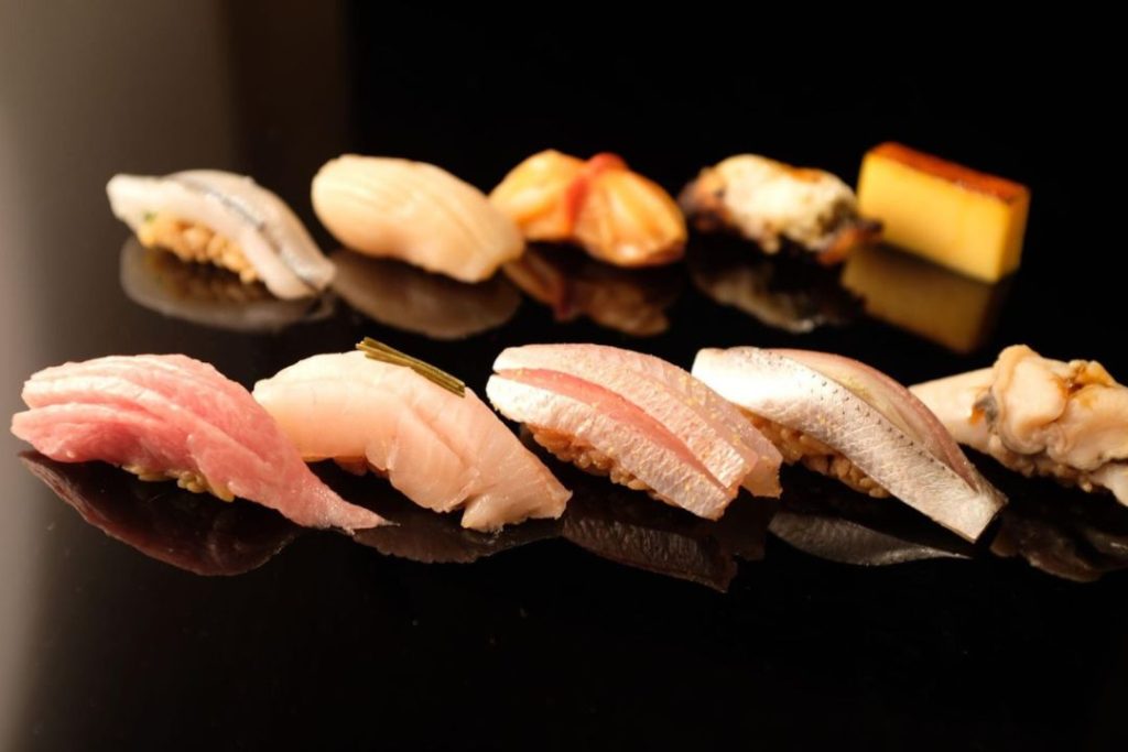 Sushidan nigiri sushi