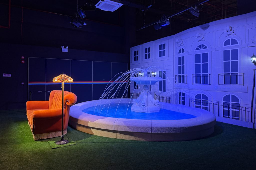 The iconic orange couch and fountain