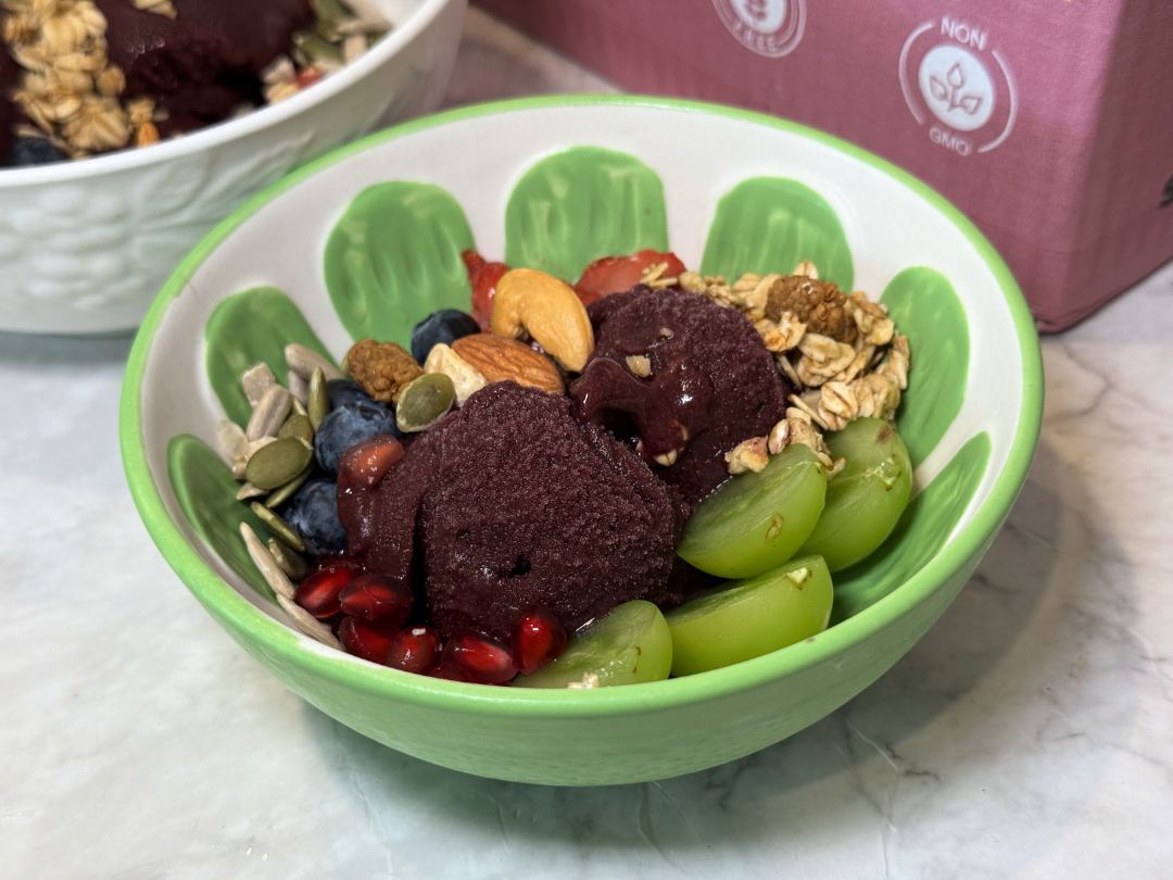 Smoof Acai review – You should start preparing acai bowls at home instead