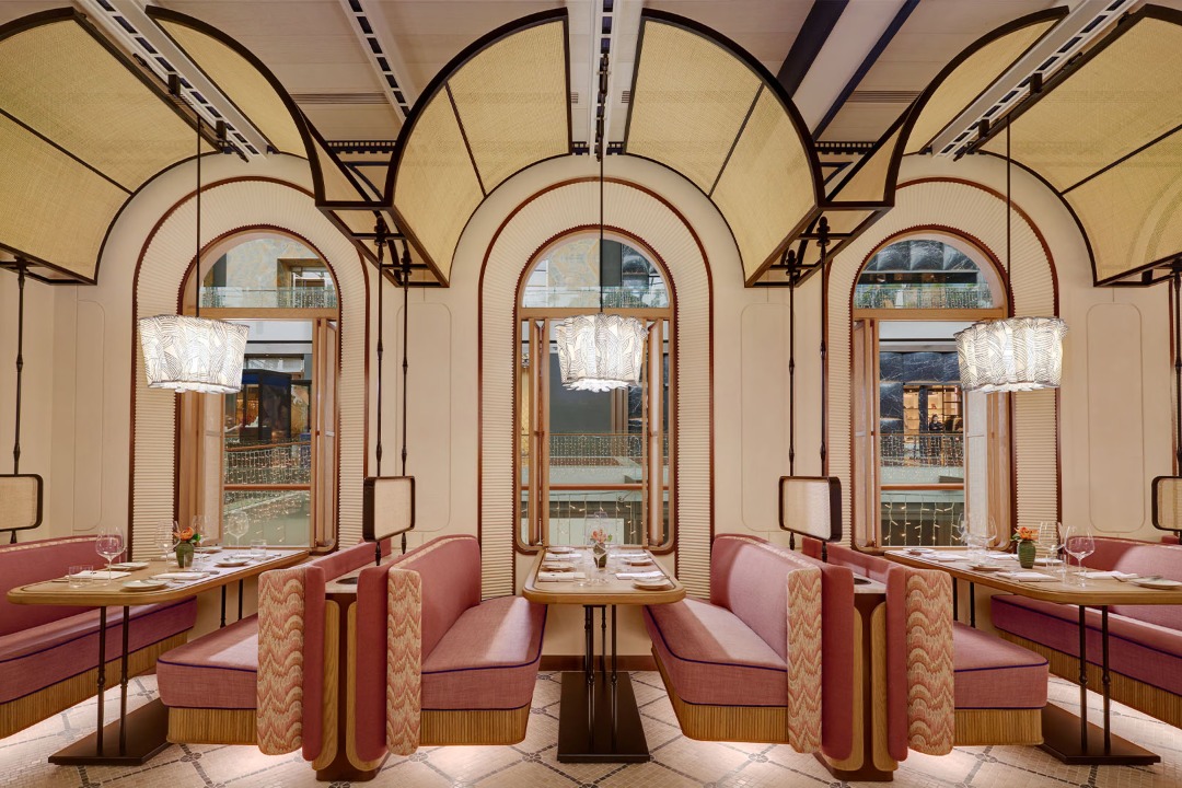 Maison Boulud French restaurant waterfront terrace Marina Bay Sands Singapore