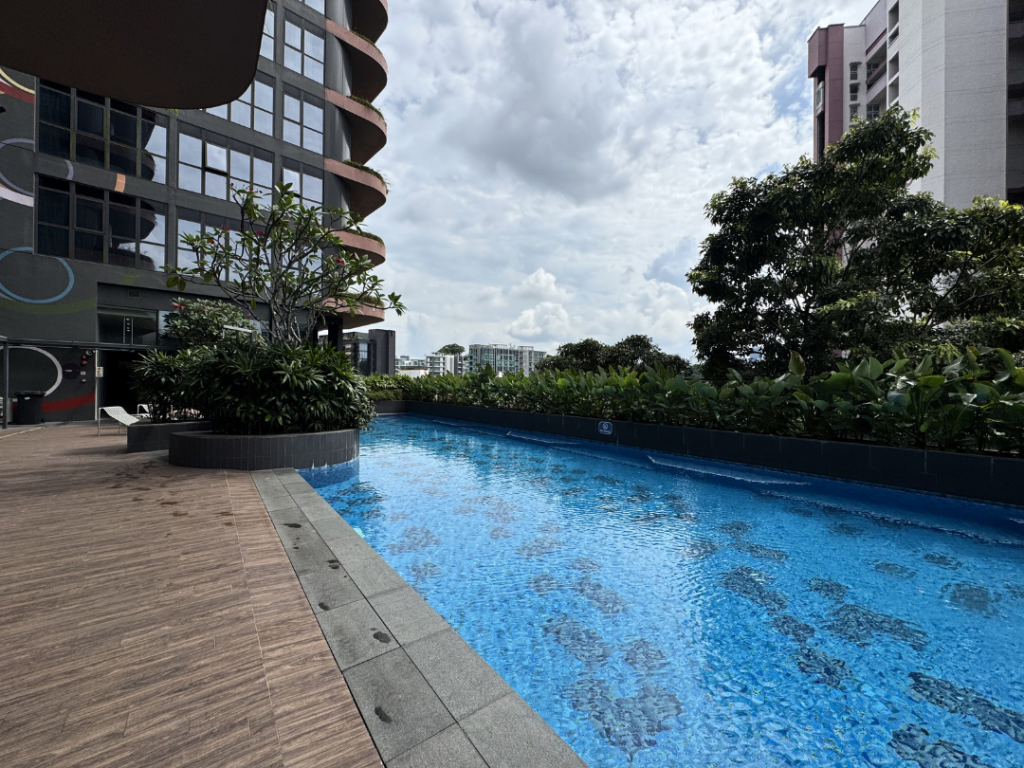 swimming pool at citadines rochor singapore